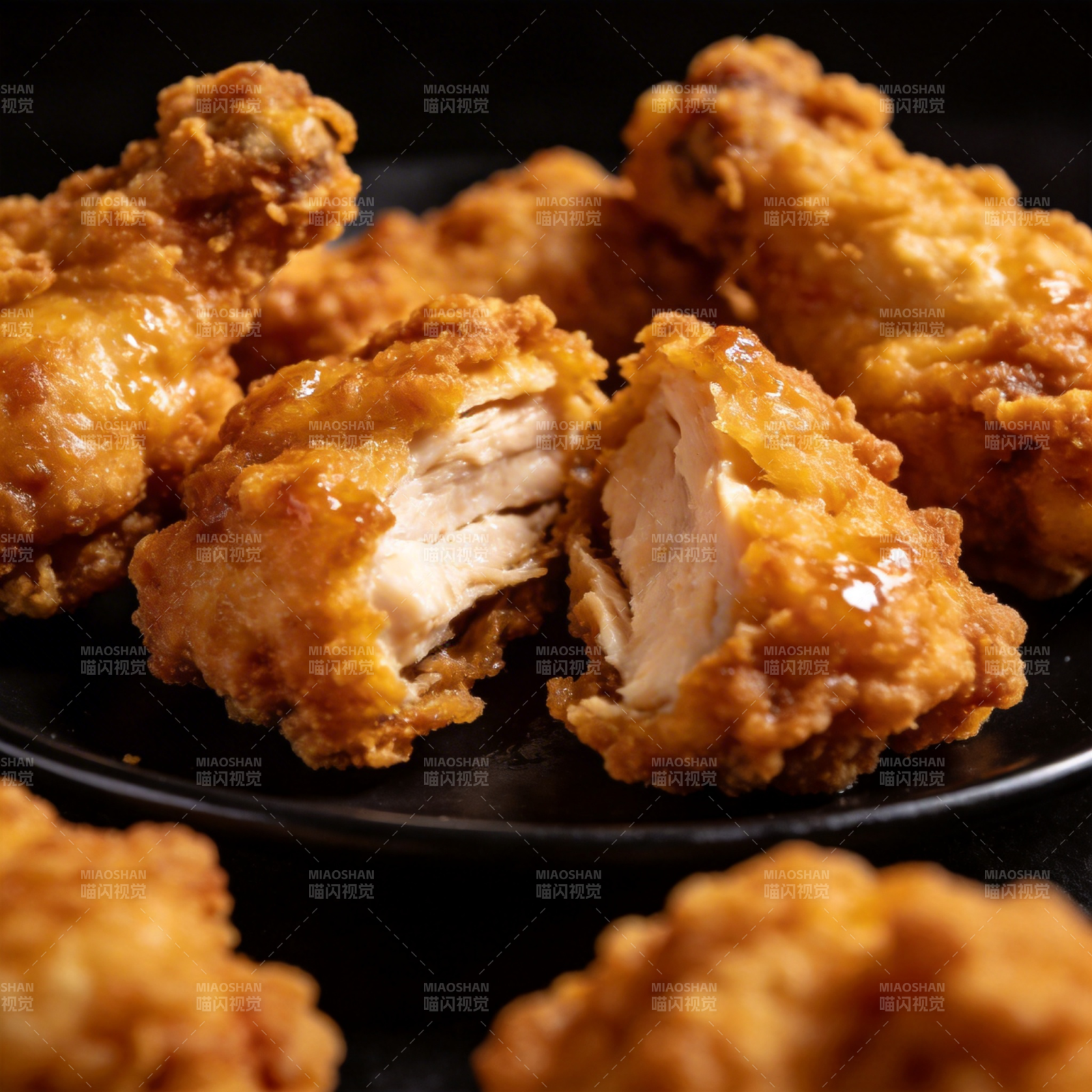 金黄酥脆炸鸡块图片