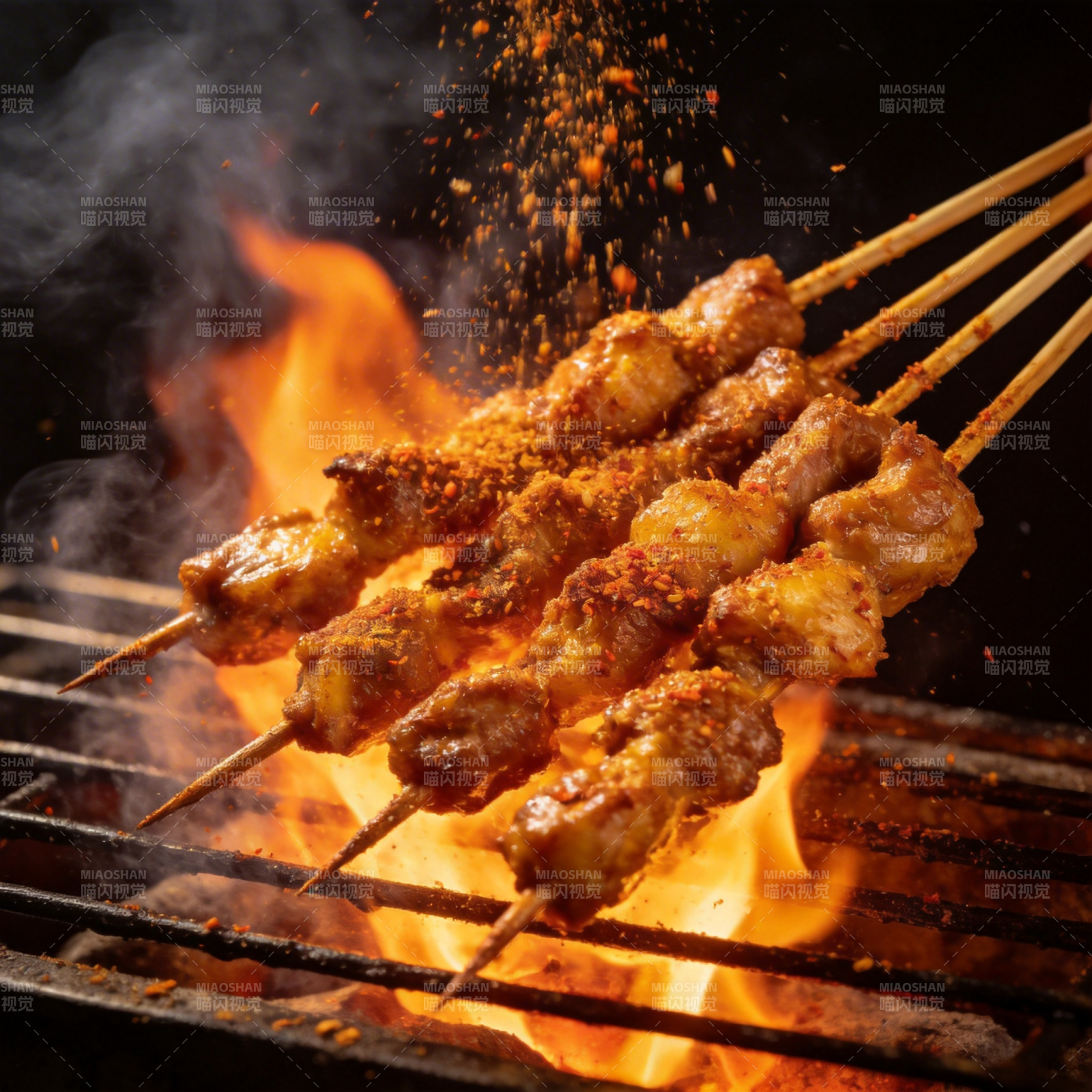 烤肉串火焰翻滚图片