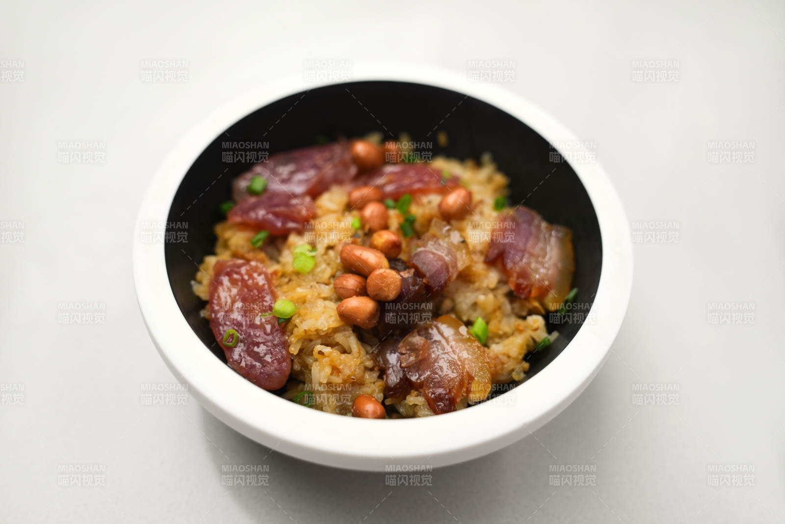 腊味饭配花生图片