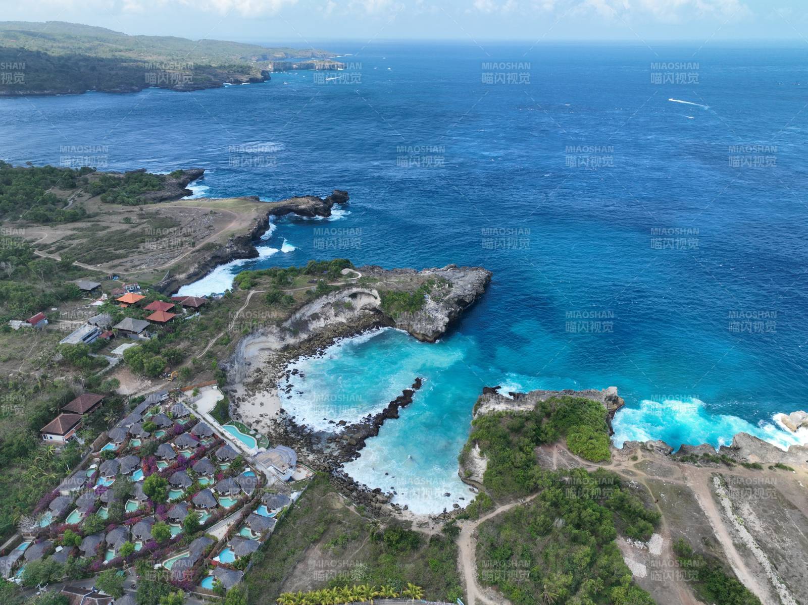 碧海蓝天海岸风光图片