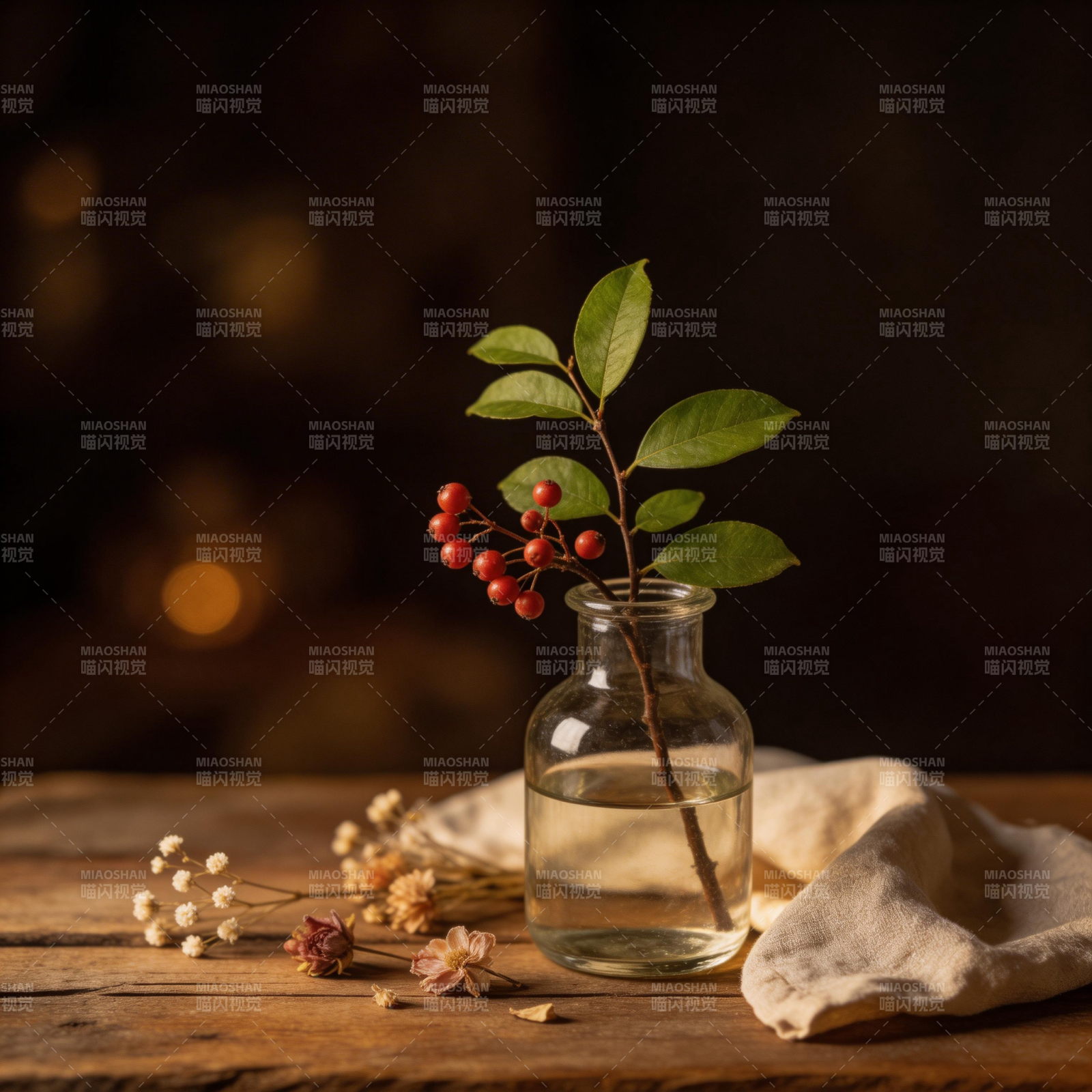 静谧枝头红果图片