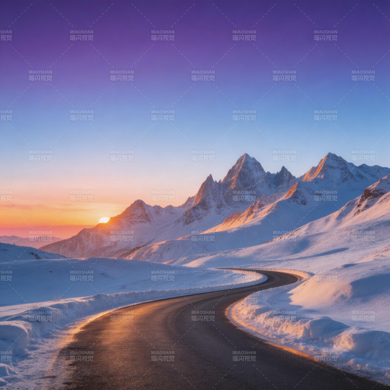 雪峰日出公路图片