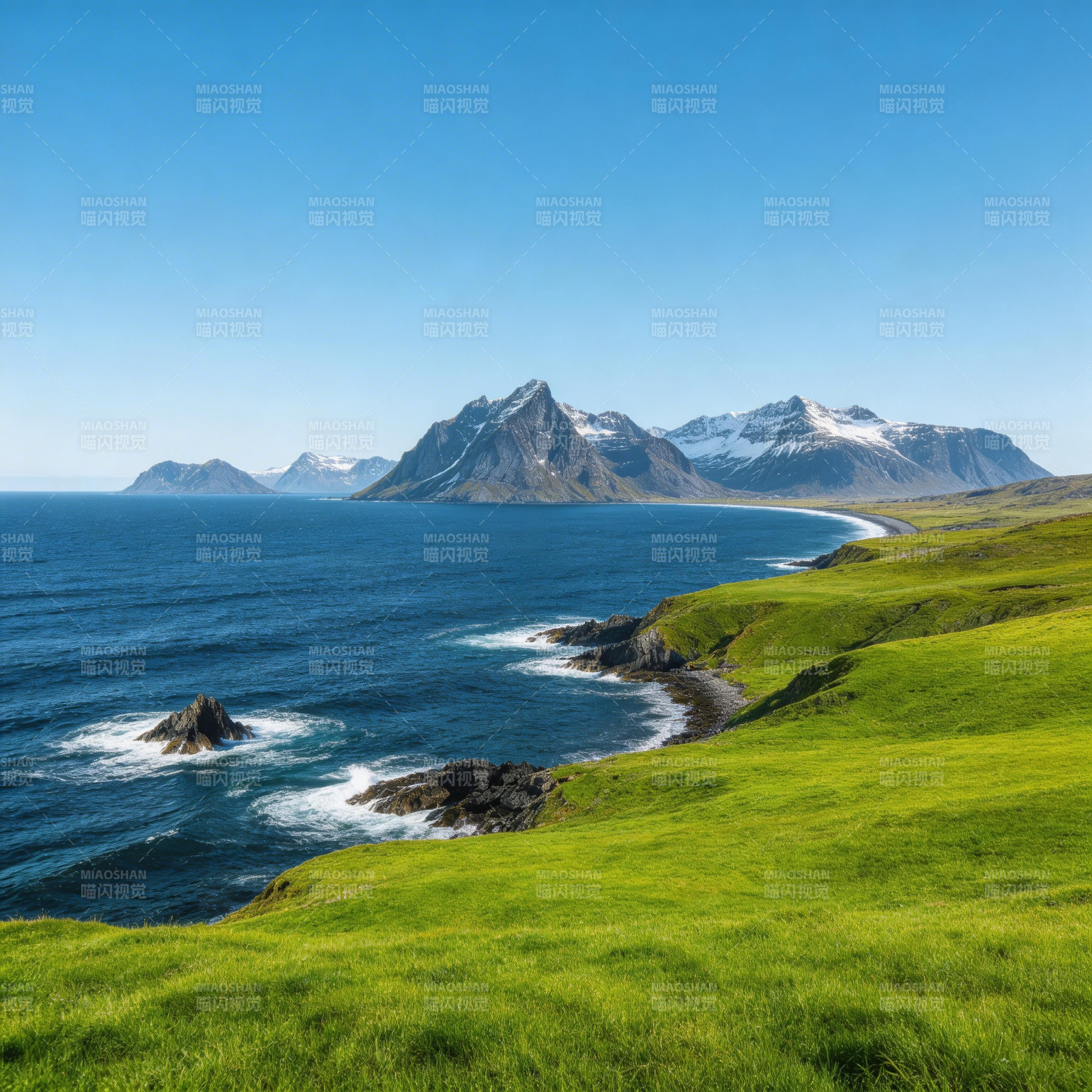 碧海青山映蓝天图片