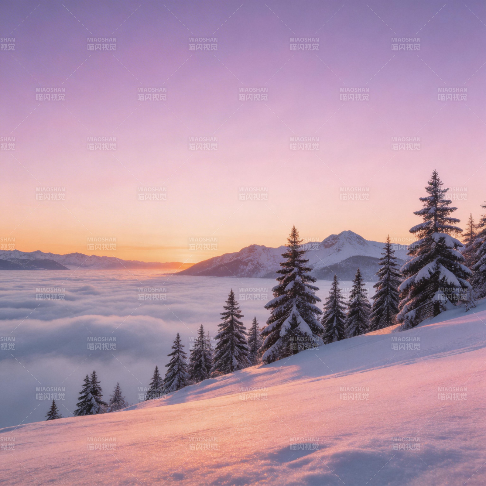 雪岭晨曦图片