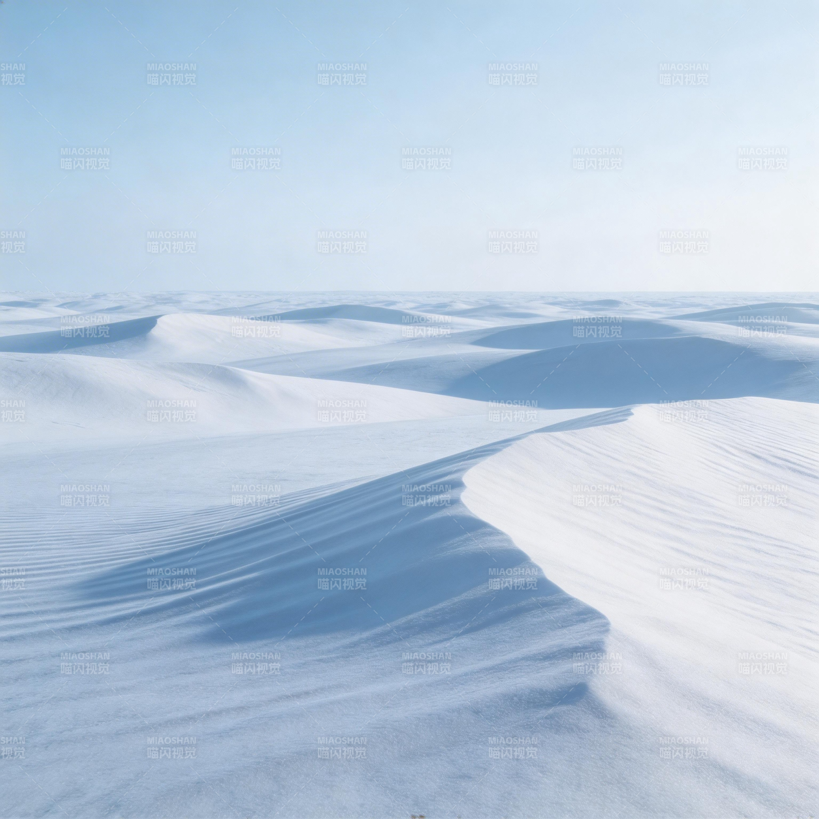 雪原起伏图片