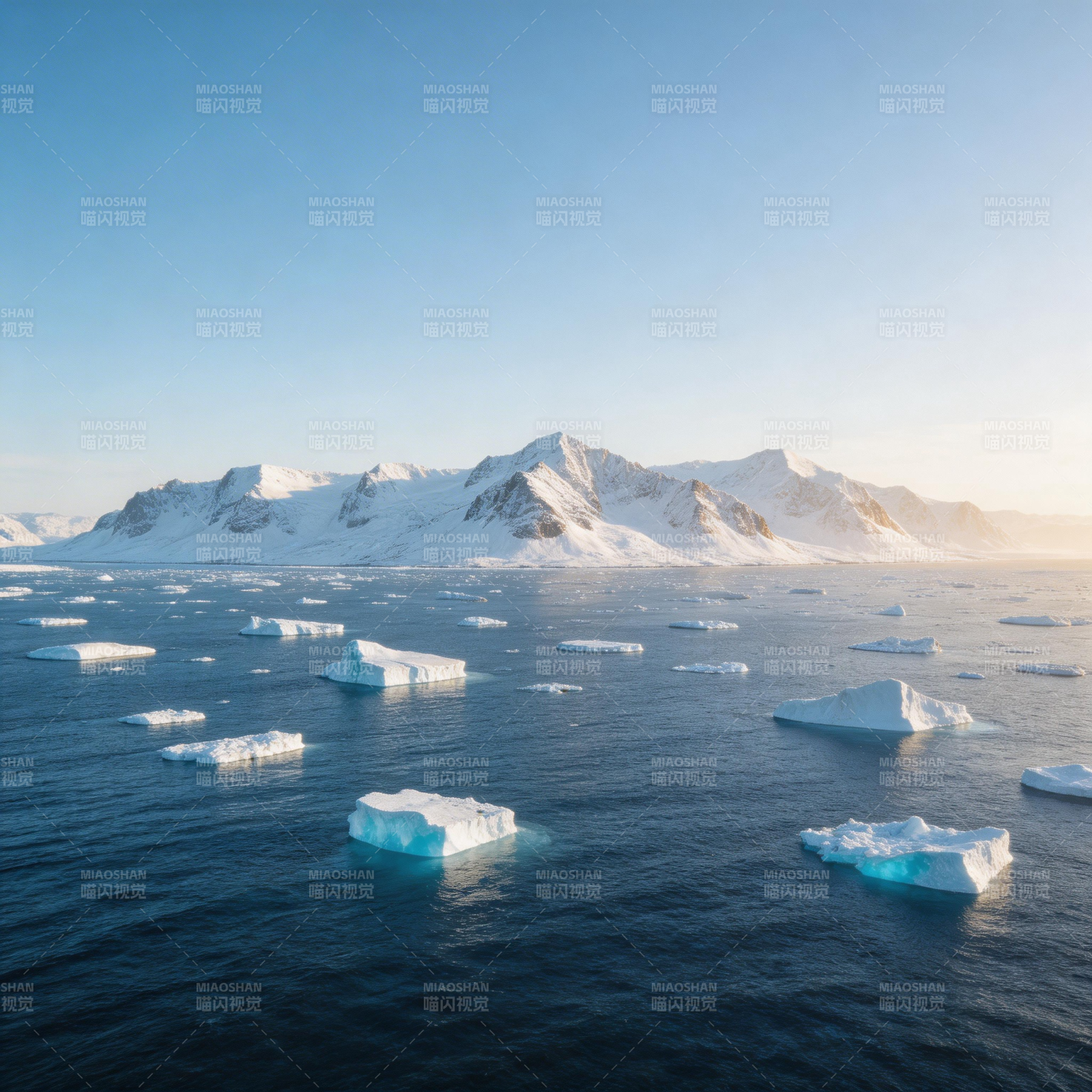 冰山浮海 雪山远眺图片