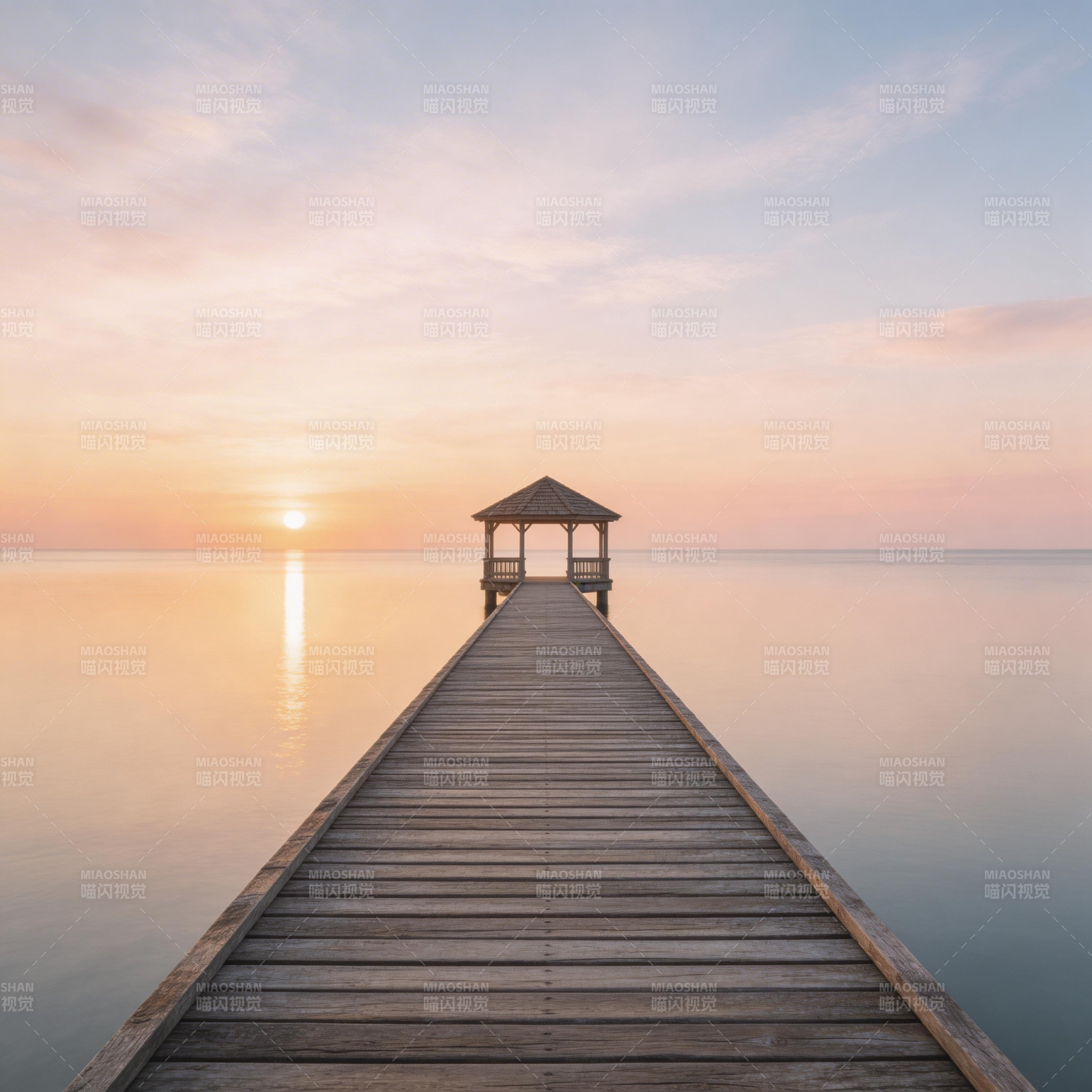 日落长廊静谧美图片