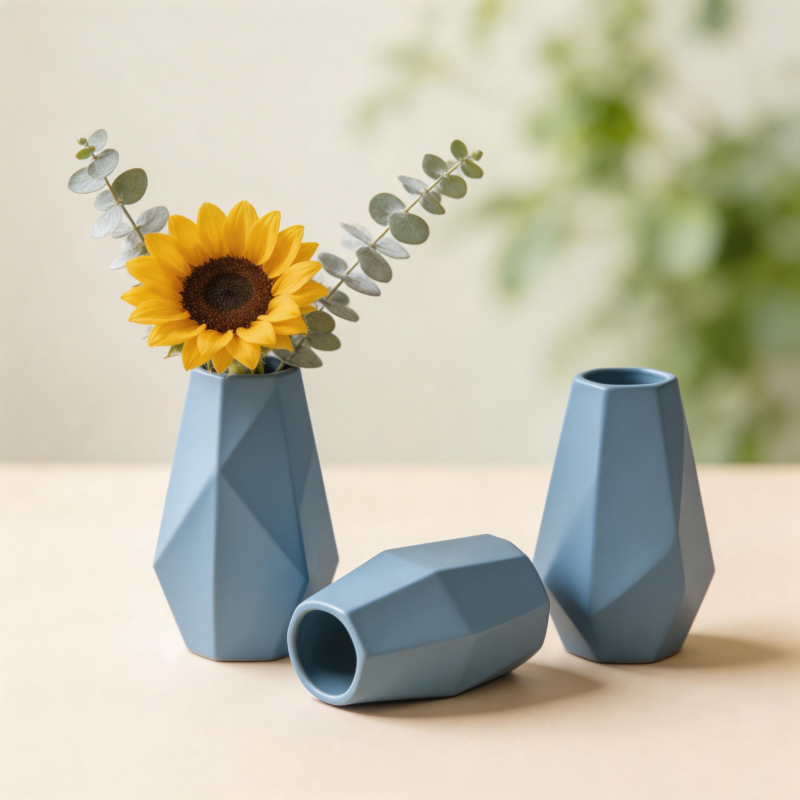 蓝花瓶与向日葵图片