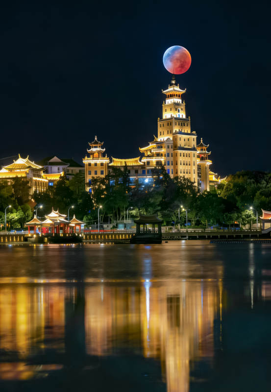 月映南熏楼夜景图片