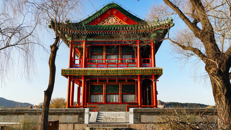 颐和园古亭春景图片