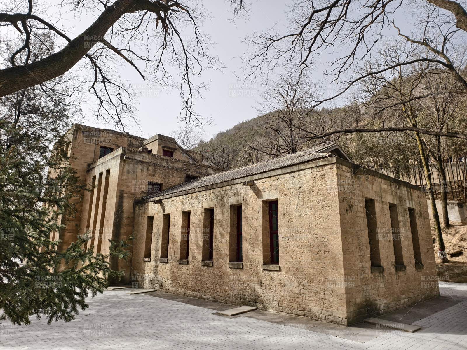 杨家岭革命旧址图片