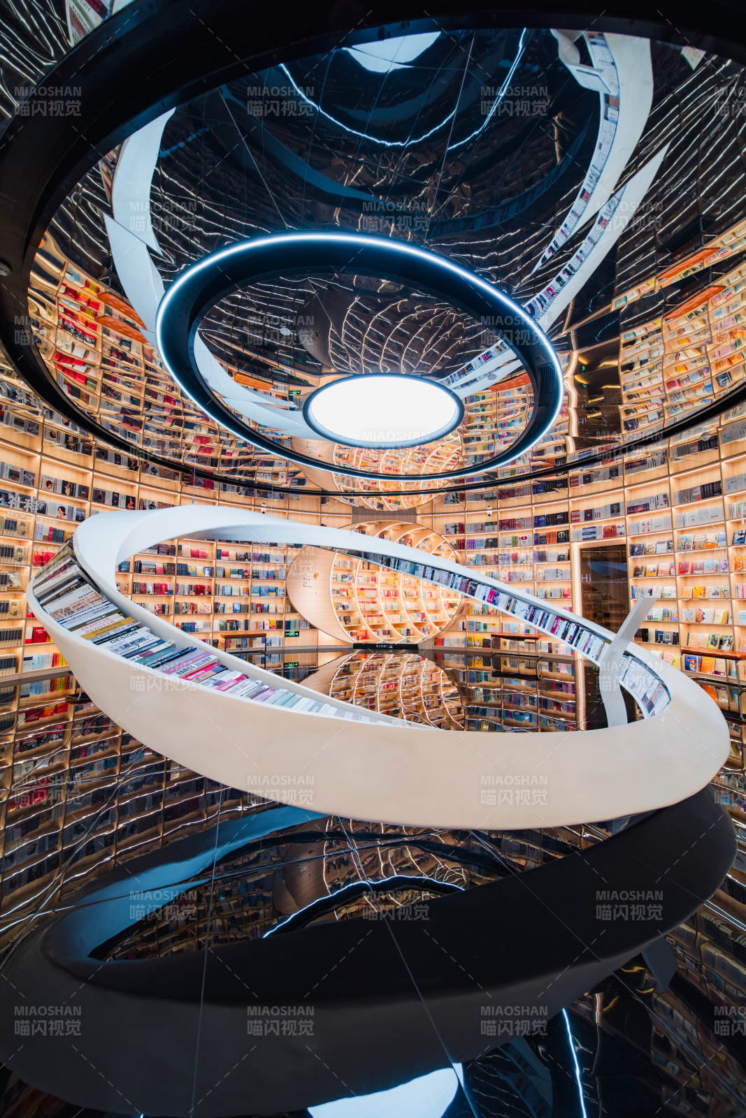 未来图书馆空间图片