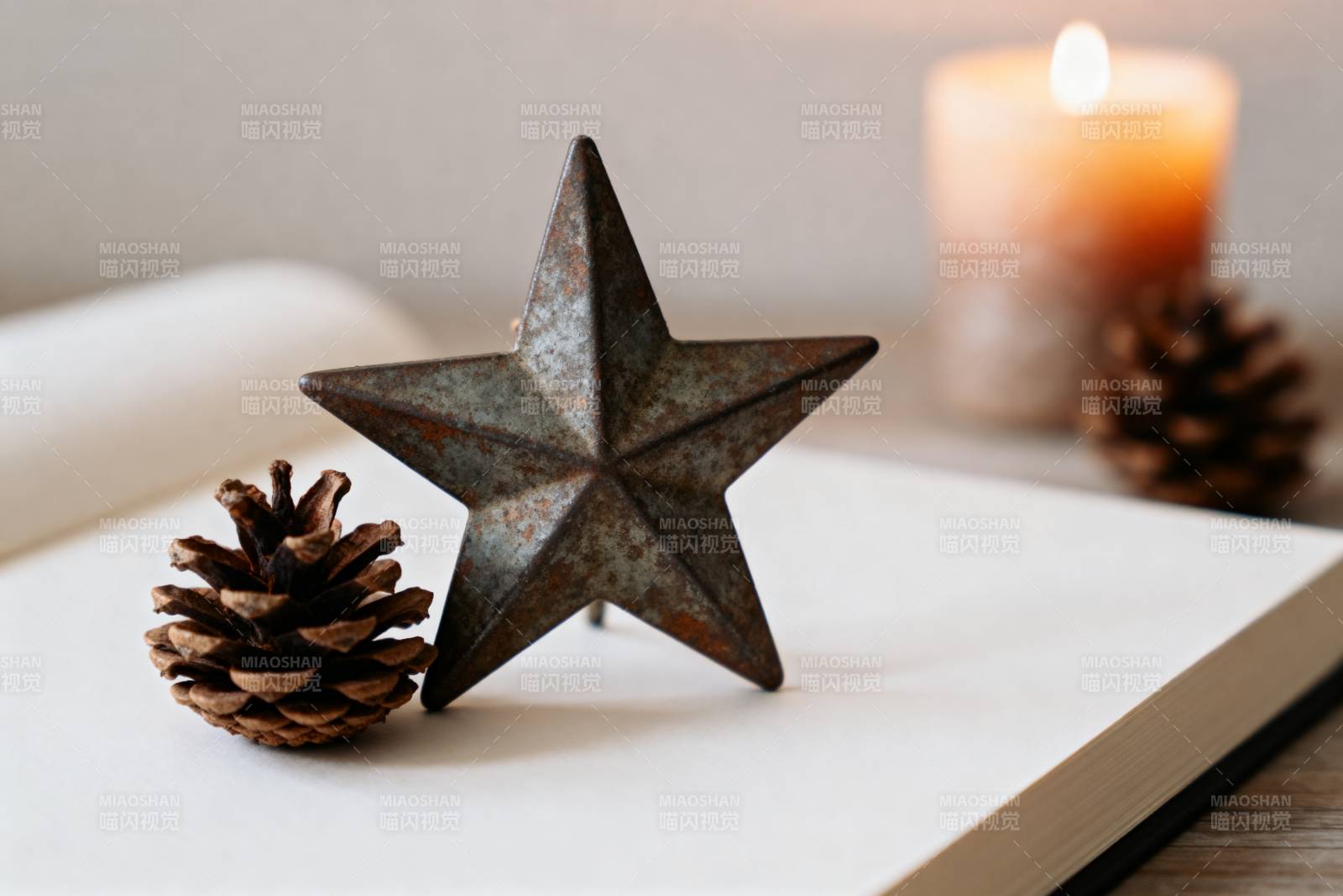 星与松果静谧时光图片