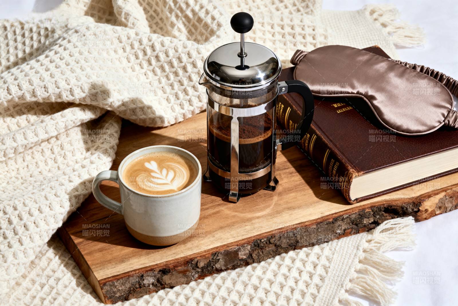咖啡时光静谧享受图片