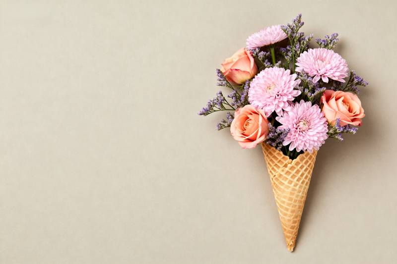 花束冰淇淋锥图片