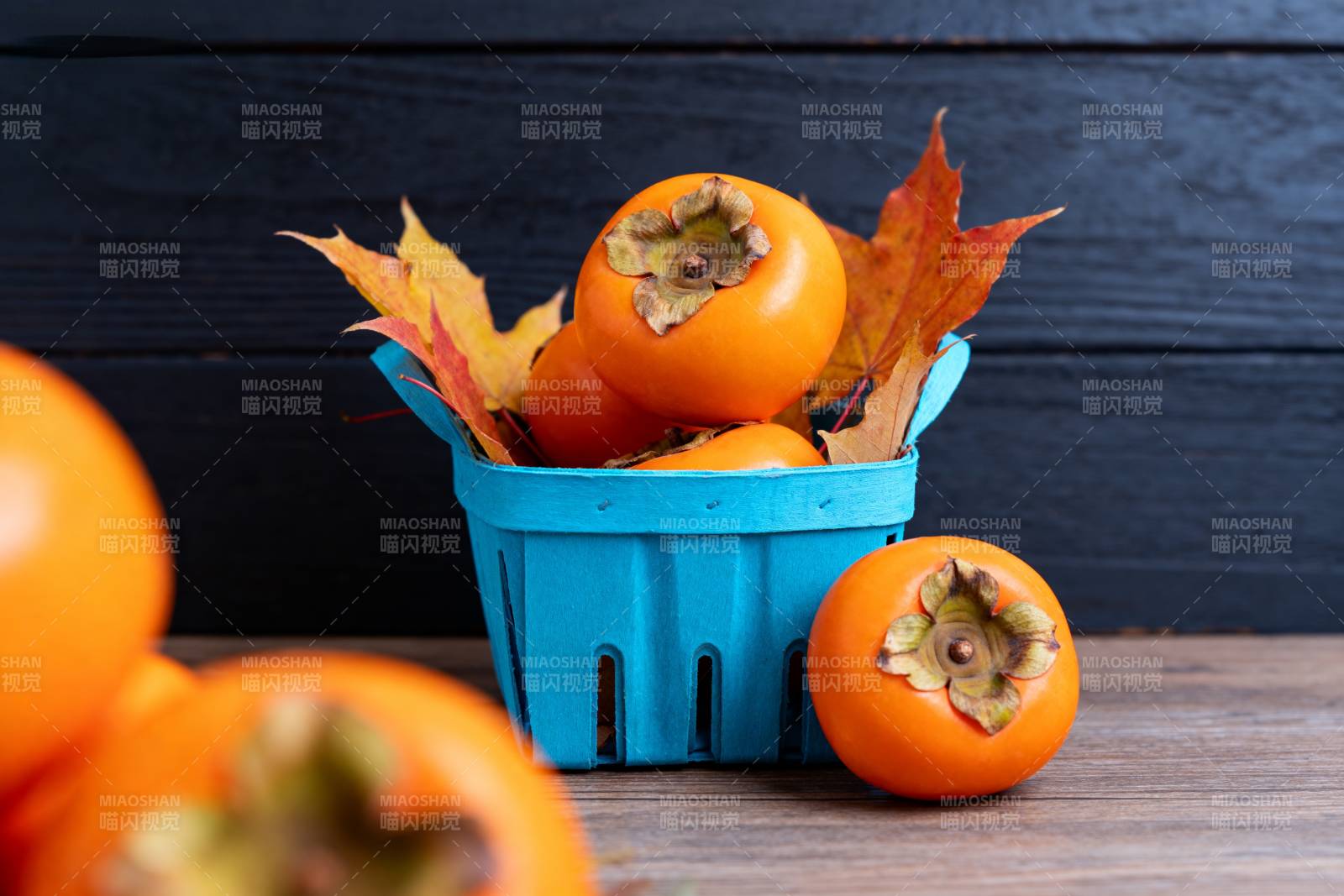 秋日柿子静物图片