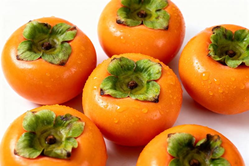 新鲜柿子特写图片