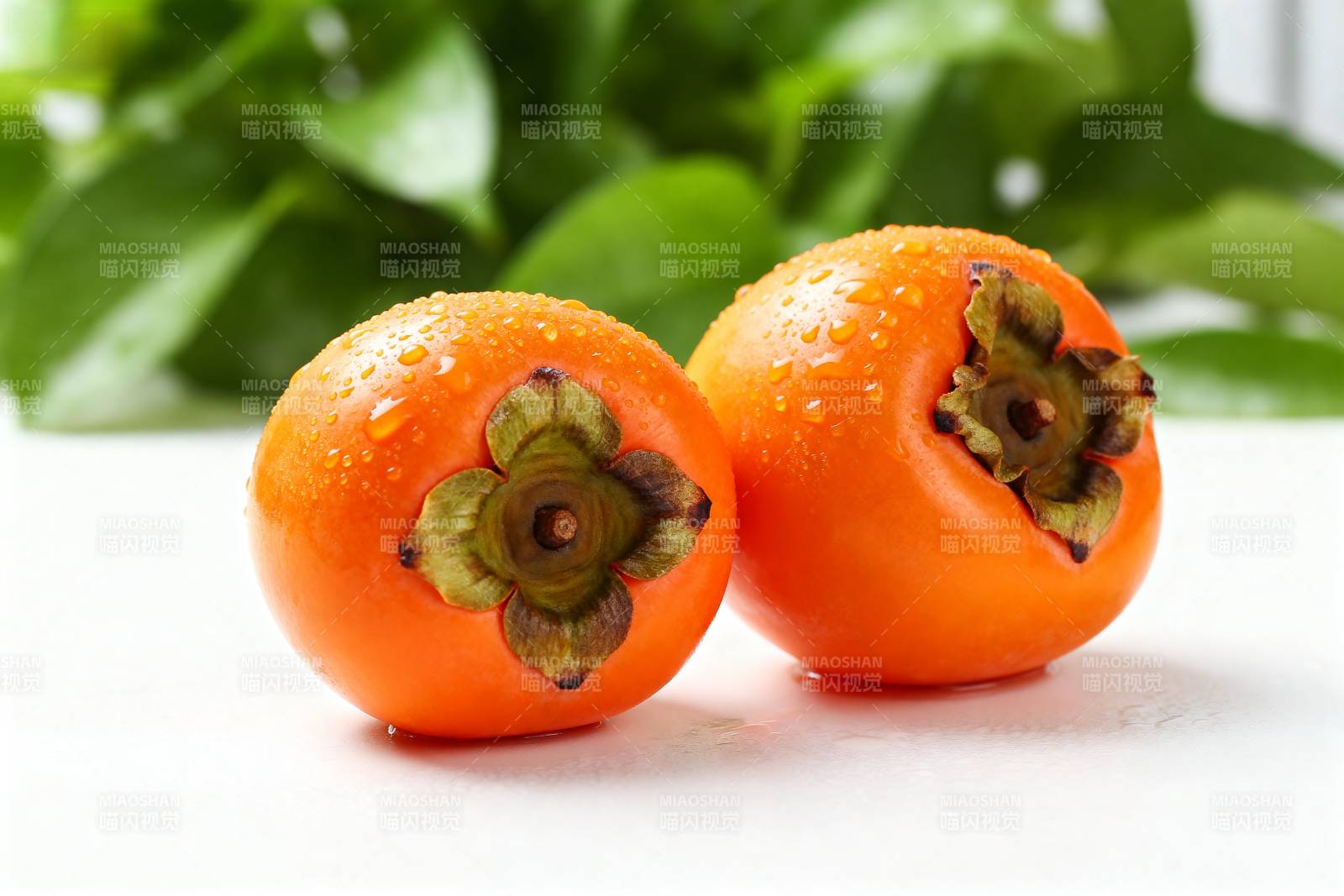 新鲜柿子特写图片