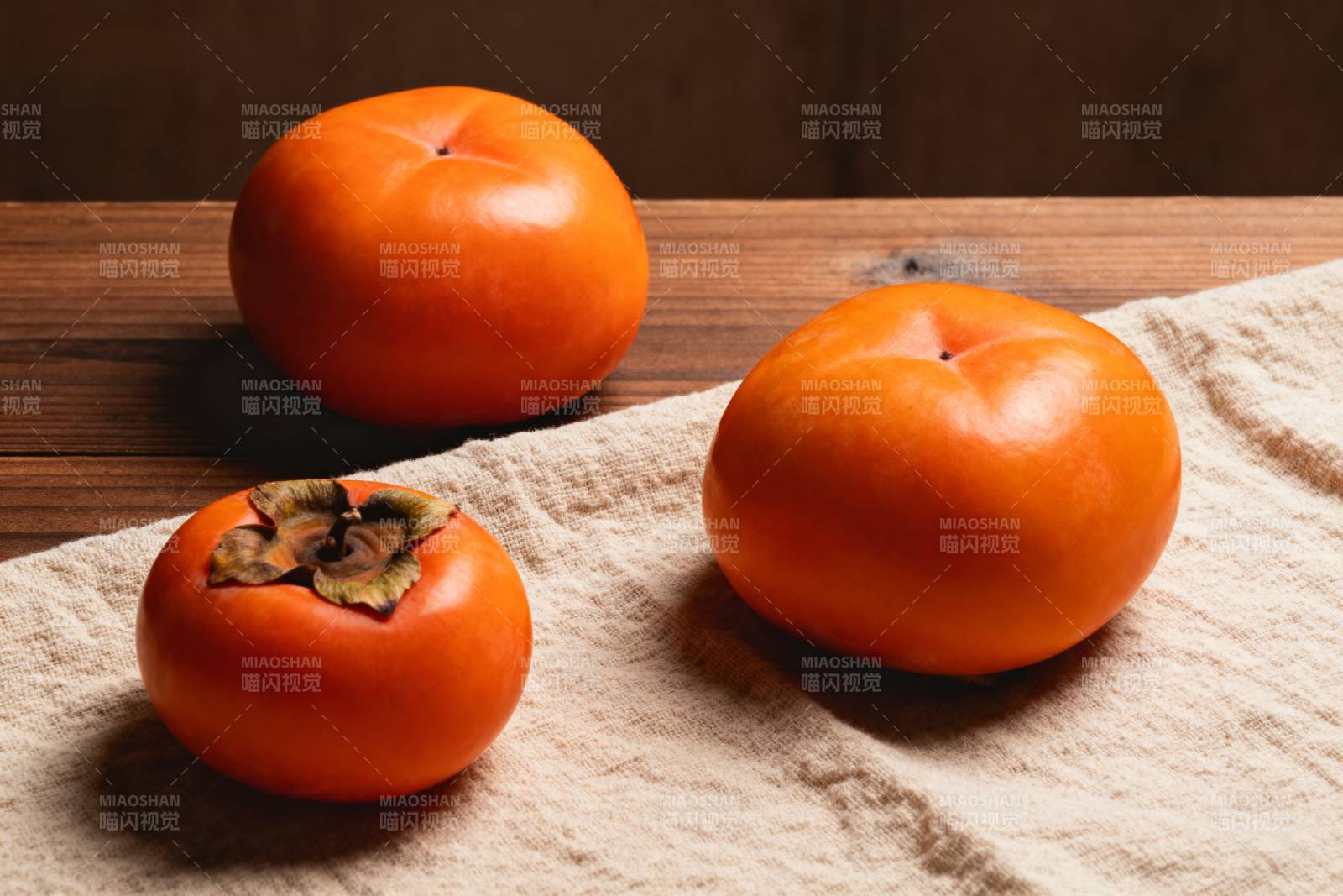 柿子静物图图片