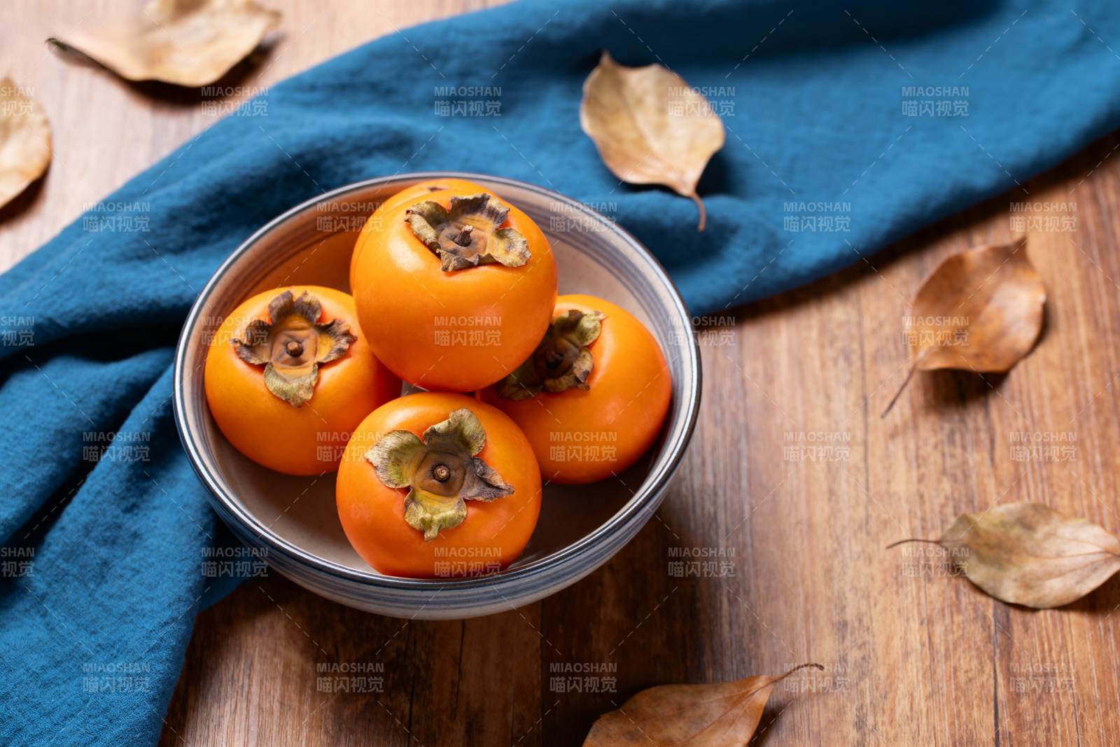 柿子静物图图片