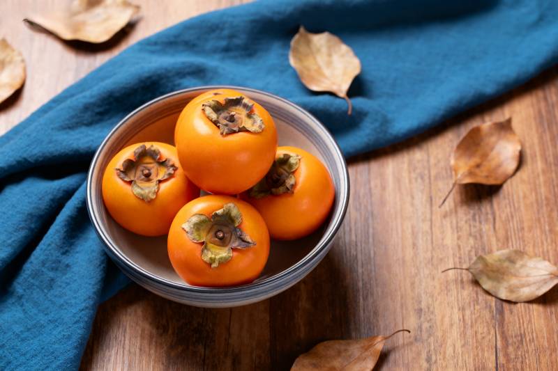 柿子静物图图片