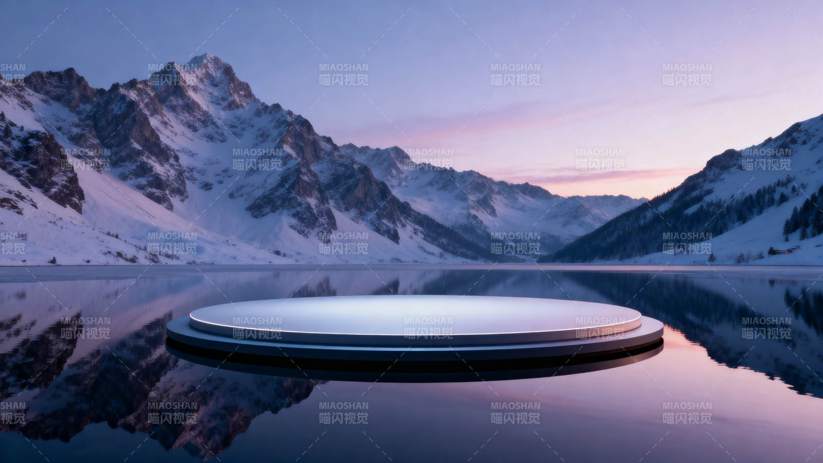 雪山湖畔的静谧时刻图片