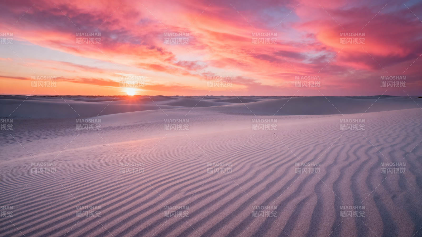 沙漠日落美景图片