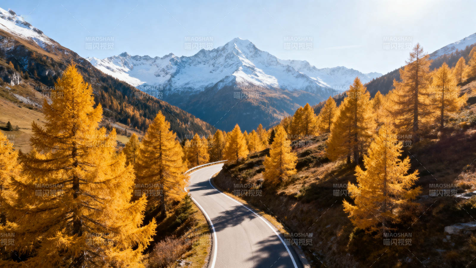 秋山公路美景图片