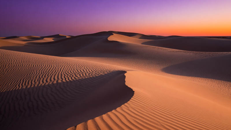 沙漠日落美景图片