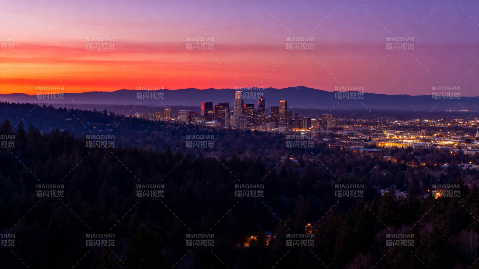 城市暮色美景图片