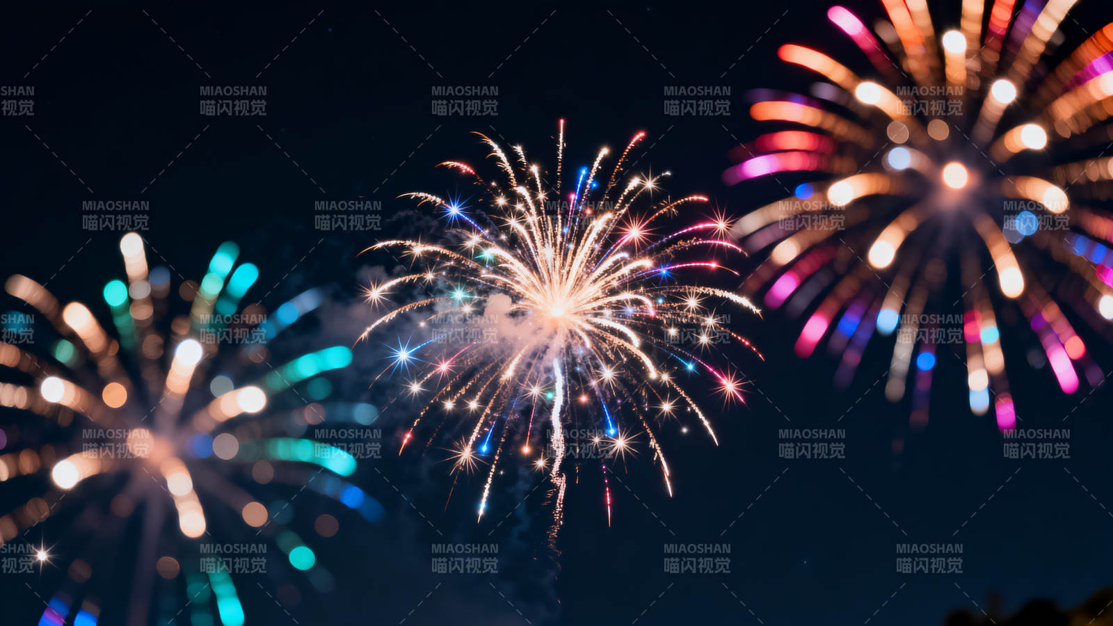 绚丽烟花夜空绽放图片