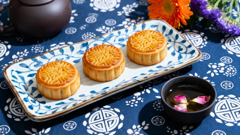 中秋月饼茶香伴图片