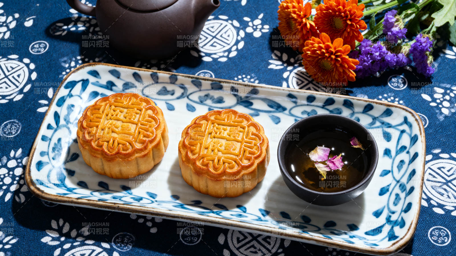 中秋月饼茶点图片