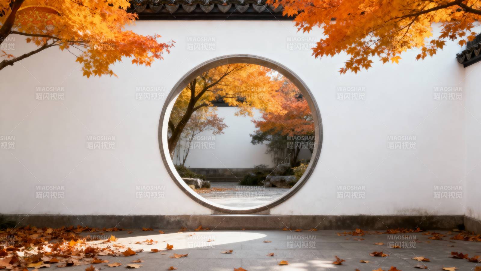 秋景圆门图片