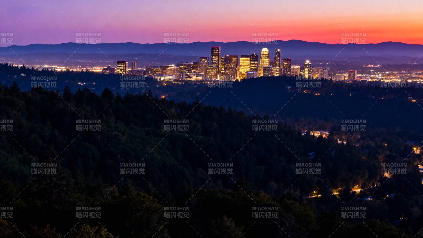 城市夜景 灯火辉煌图片