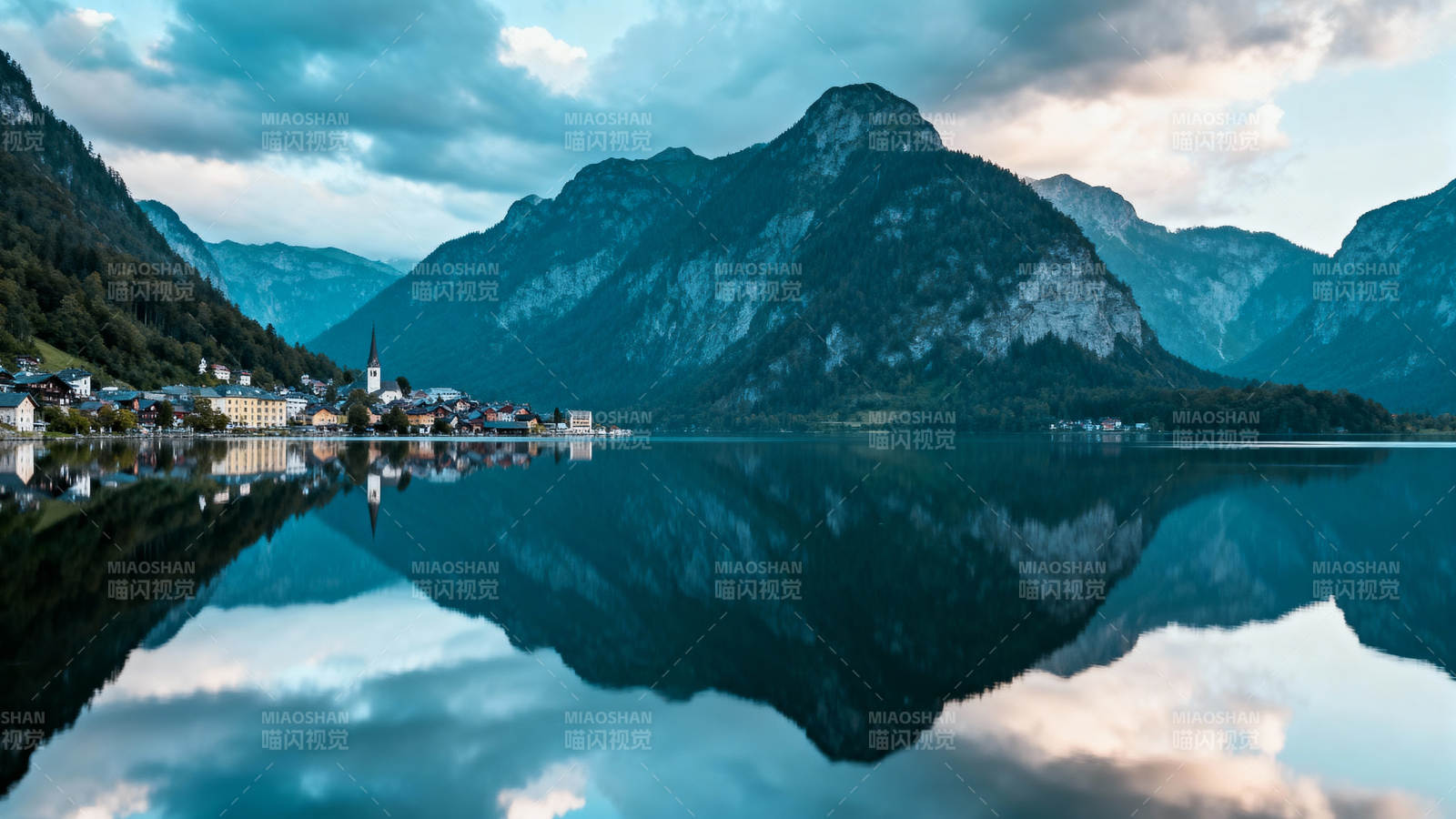 湖光山色倒影美图片