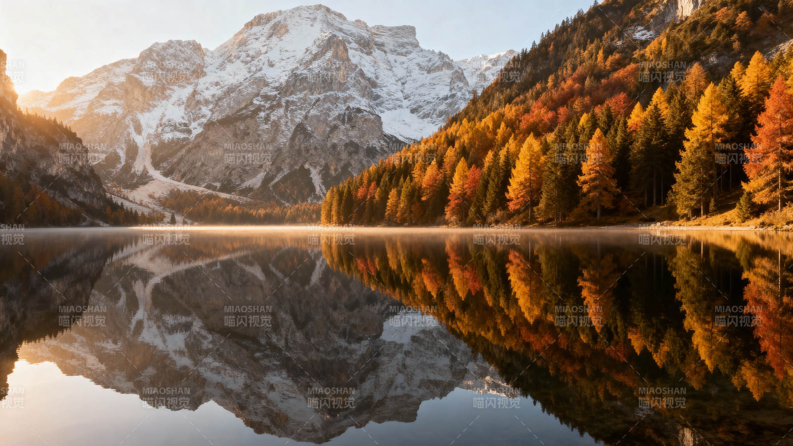 秋山湖镜图片
