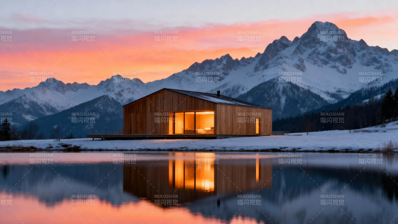 雪山湖畔木屋图片