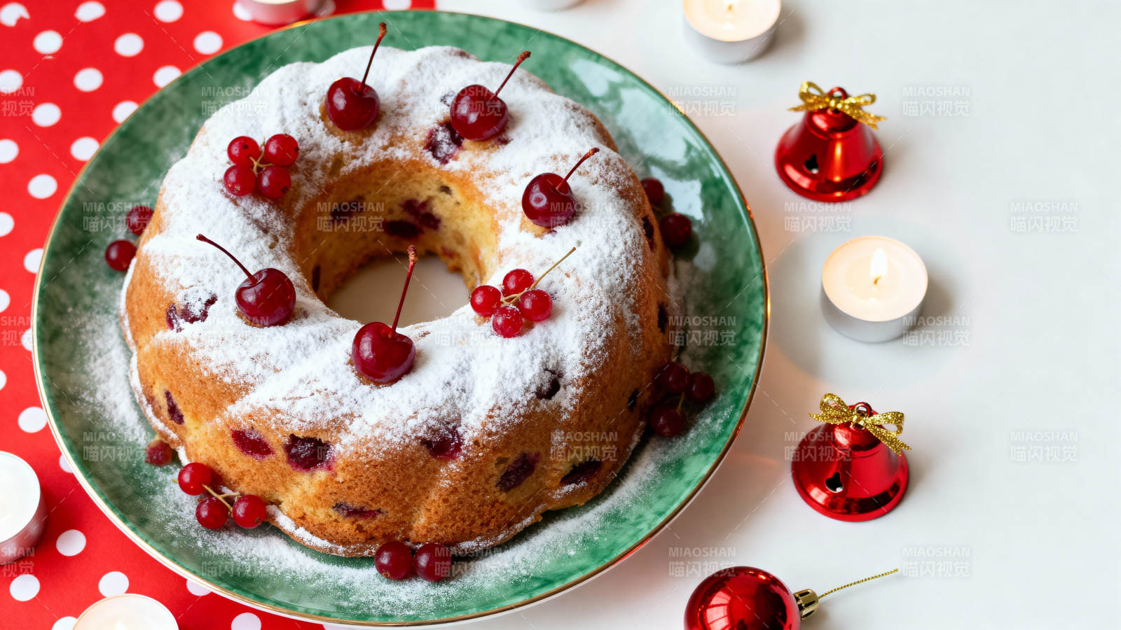 圣诞樱桃蛋糕图片