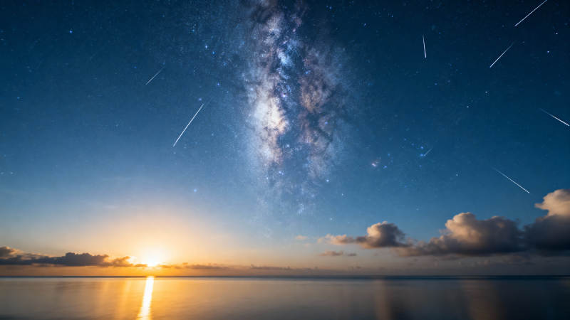 星河映海夜景图片