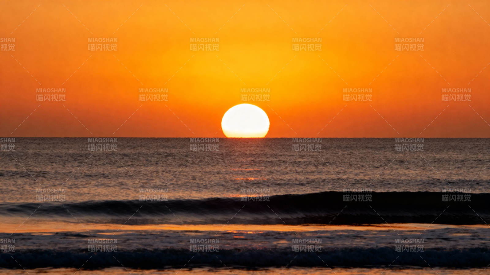 夕阳海面美景图片