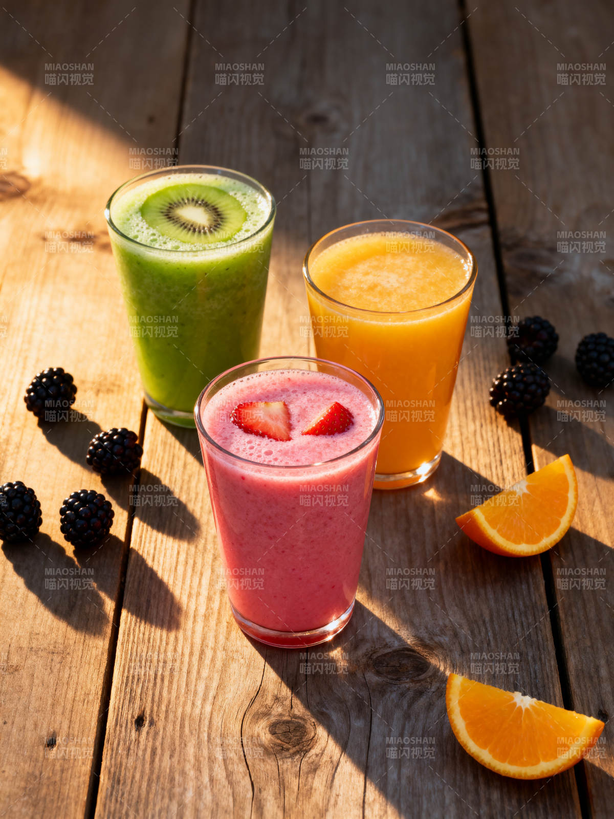 三色果昔 清新美味图片