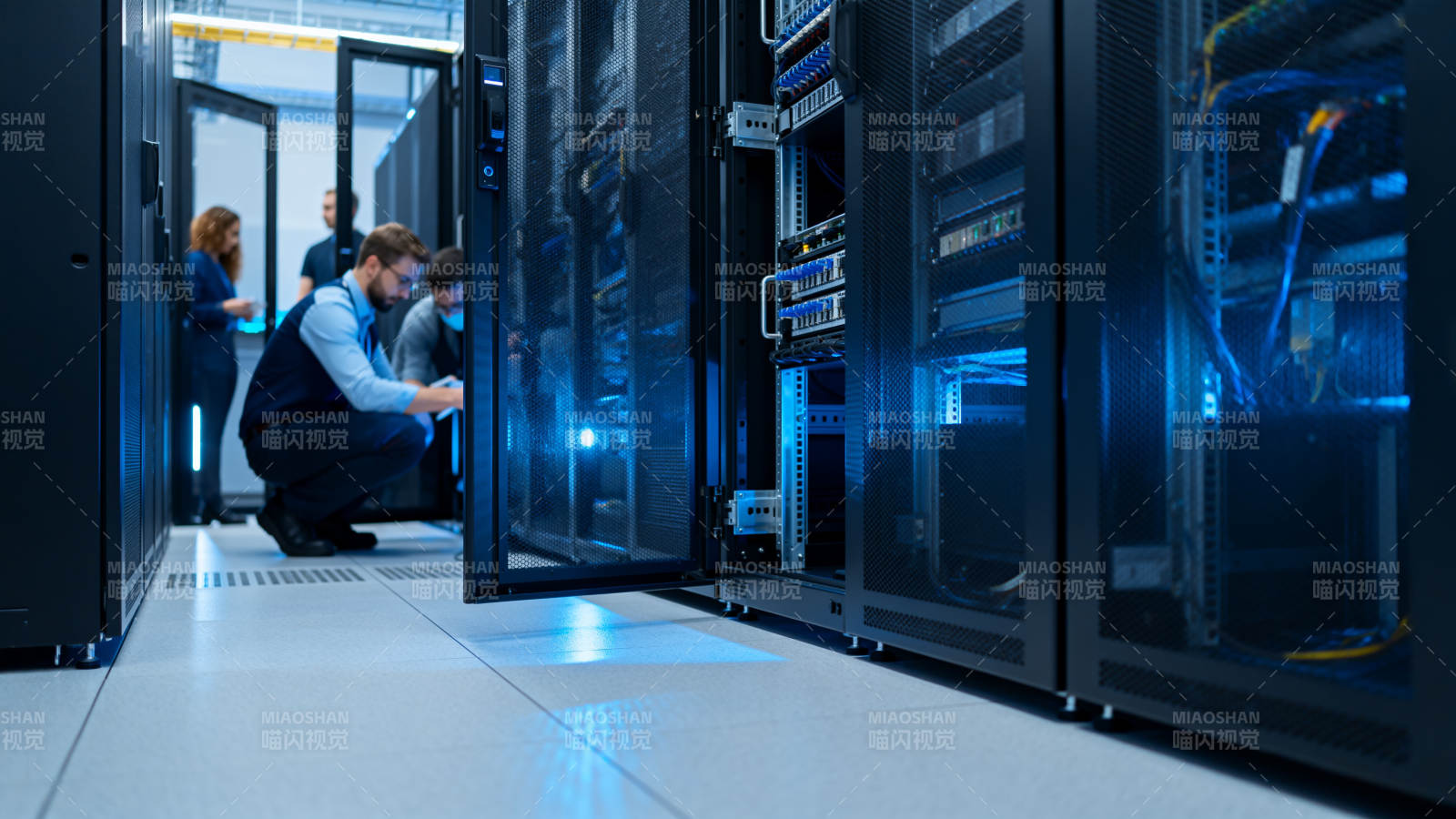 数据中心运维现场图片