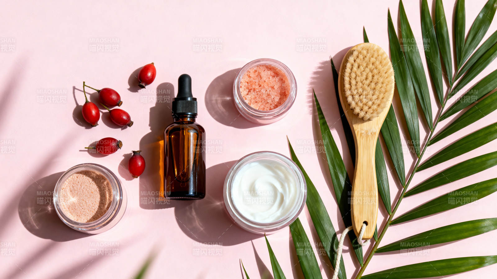 天然护肤套装图片