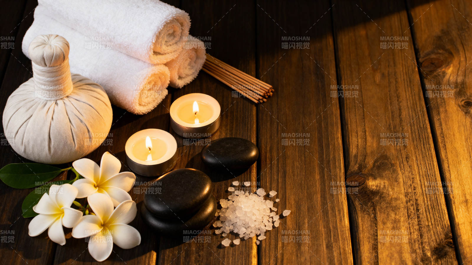 温泉疗养静谧时光图片