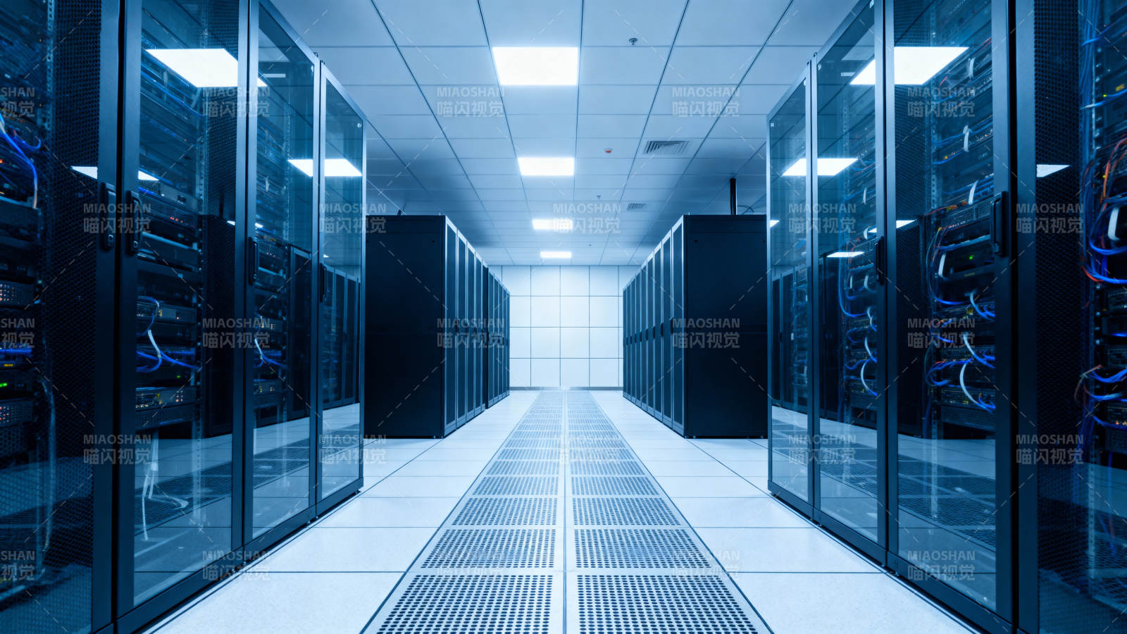 数据中心机房走廊图片