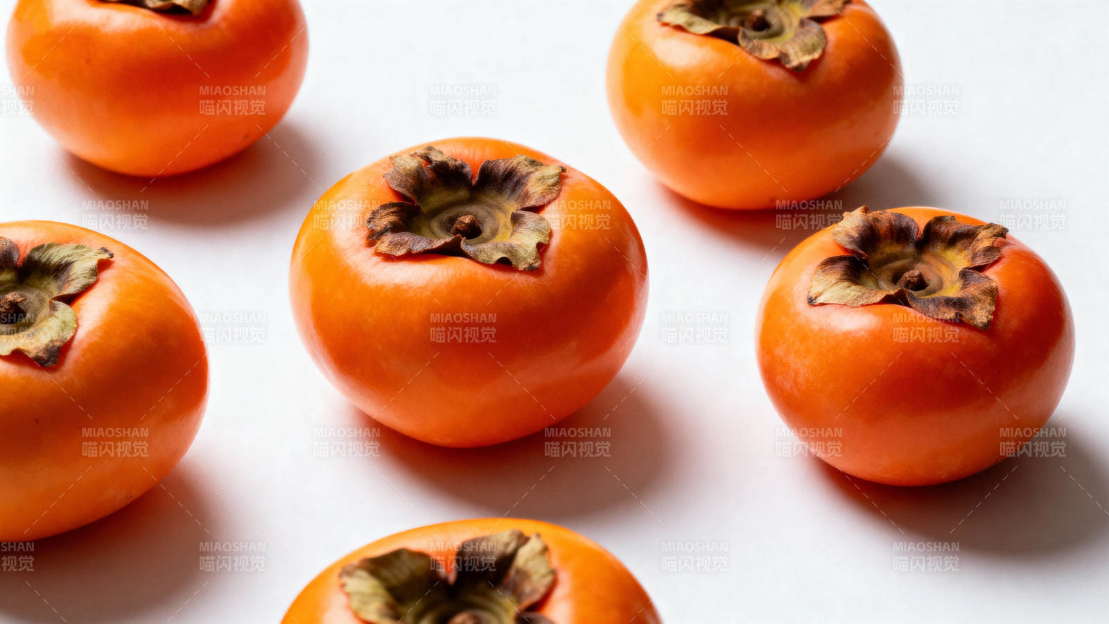 新鲜柿子特写图片