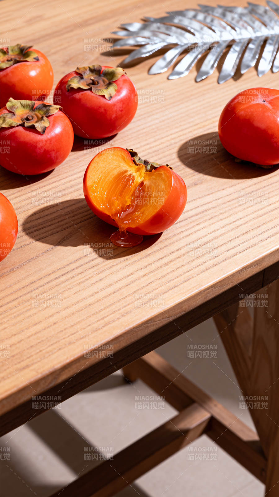 柿子静物图图片