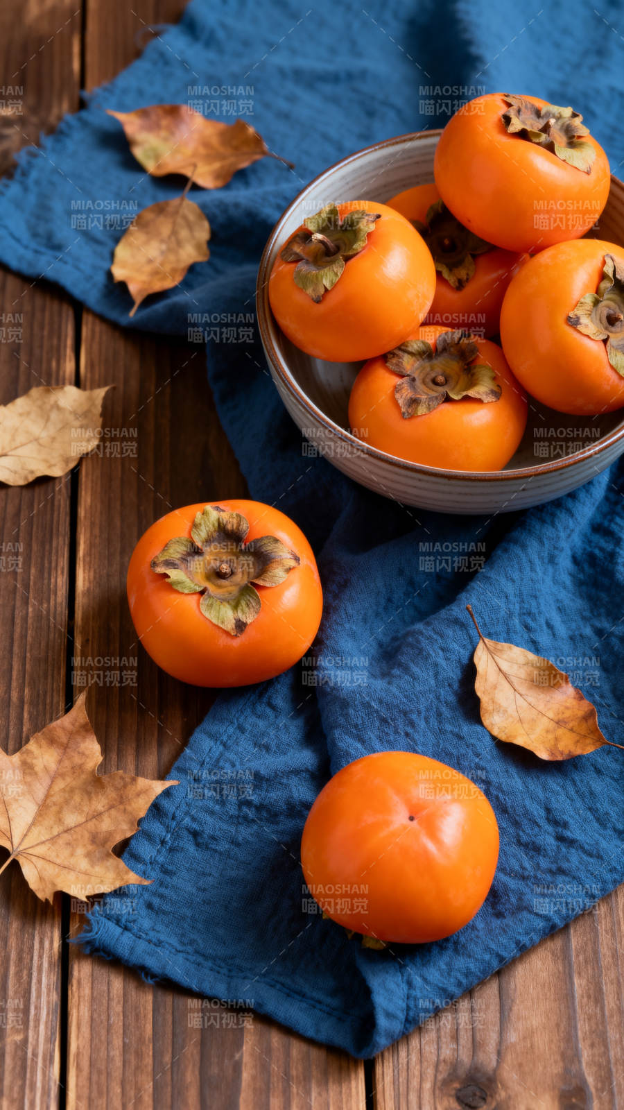 秋日柿子静物图片