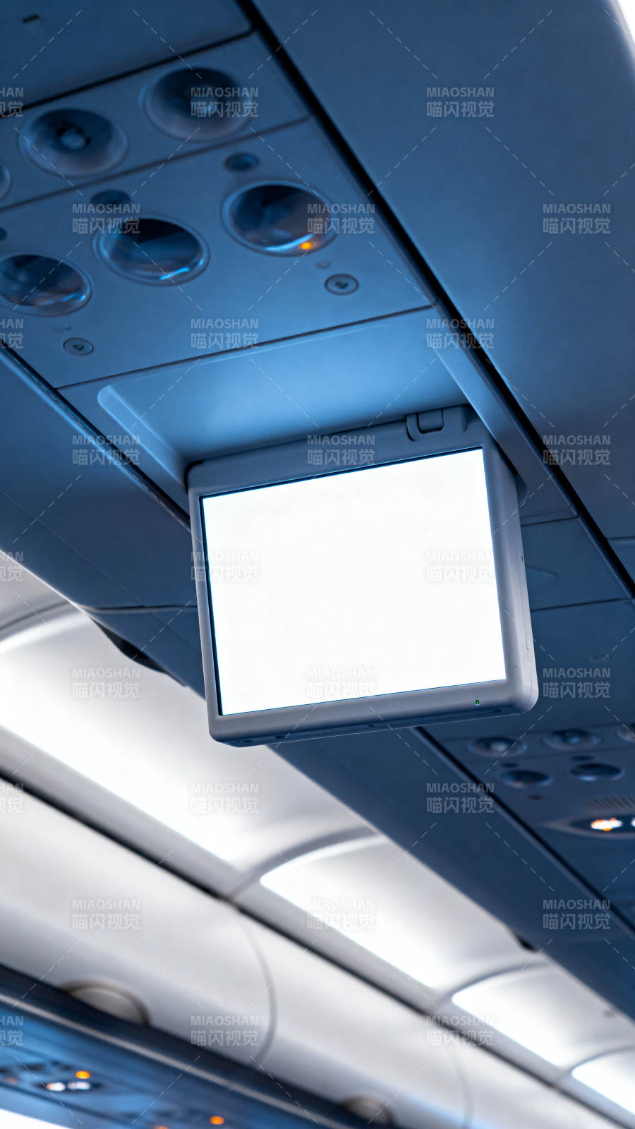飞机舱内显示屏图片